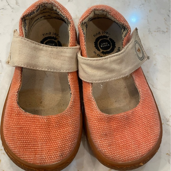 Livie & Luca - Picture 1 of 3